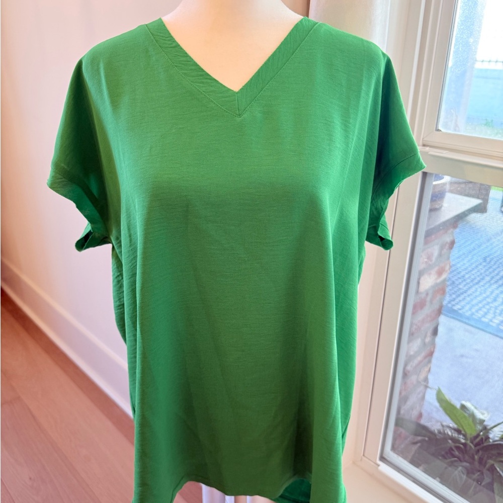JODIFL Vibrant Green V-Neck Blouse